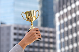 九州酷游国际入选36氪WISE2024商业之王“年度全球化布局与市场拓展案例”